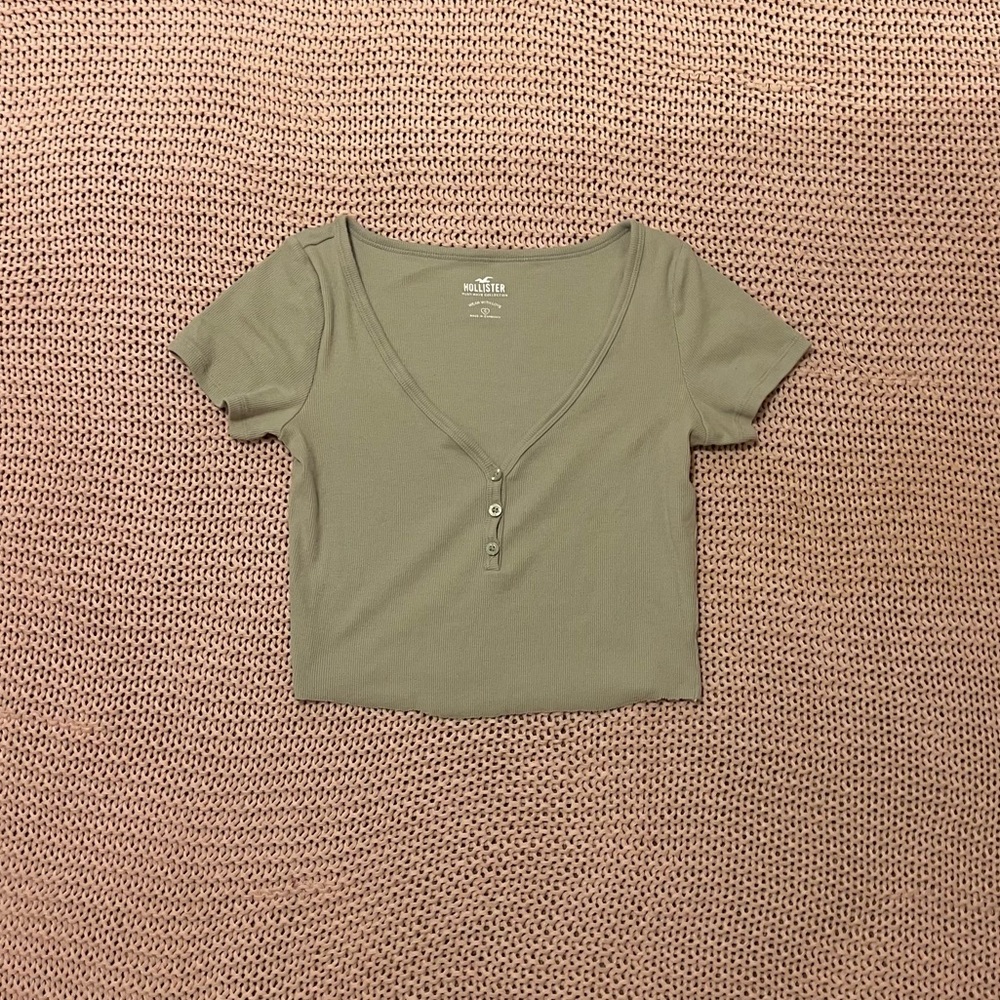 Hollister Pastel Green Cropped Henley